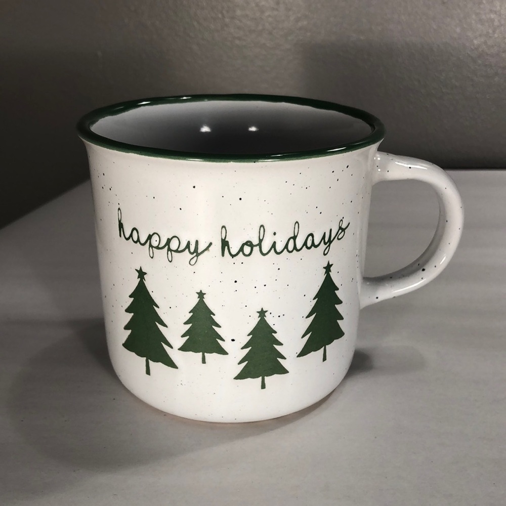 Happy Holidays Christmas Tree mug